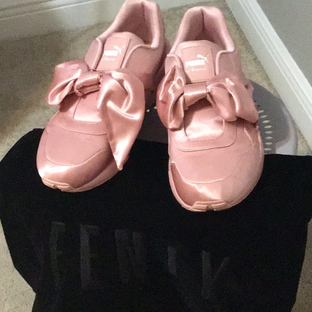 Puma by Rihanna Pink Bow Sneakers